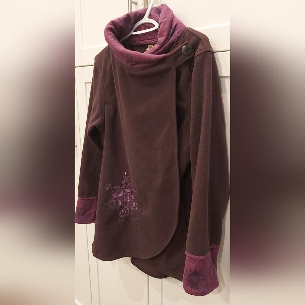 Leopards & Roses fleece coat